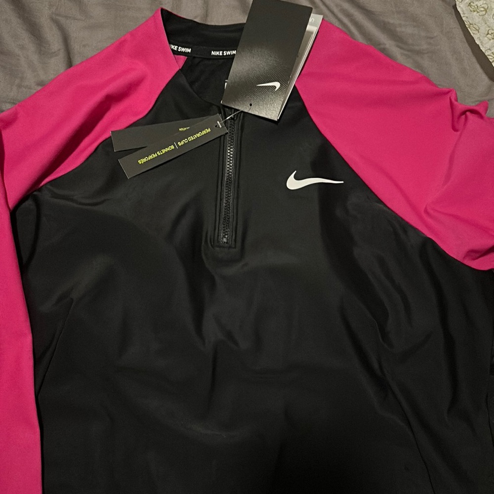 Nike swim top